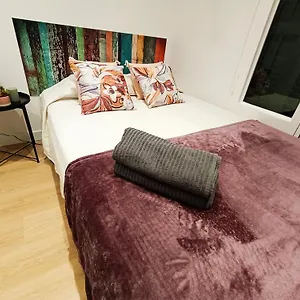  Hostal By Universitat Private España